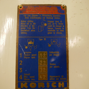 Korsch EK III Exzenter-Tablettenpresse 11