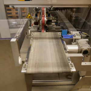 Multivac MR 335 Haftetikettiermaschine z... 10
