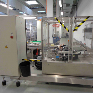 B+S/Heino Ilsemann/Bosch/OCS/Pester Labelling & packing line for ampoules and vials