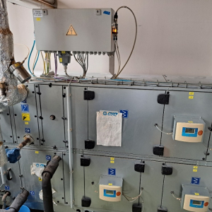 Hüttlin (Syntegon) Pilotlab L fluidalny ... 8