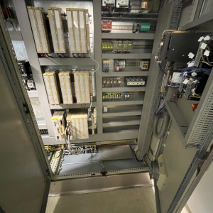 Bosch compact ampoule filling line (RRU ... 23