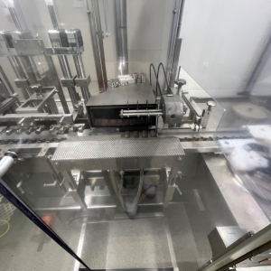 Bosch compact ampoule filling line (RRU ... 27