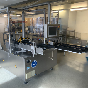 Bausch + Ströbel ESA 1025 high output self-adhesive labeling machine suitable for ampoules and vials