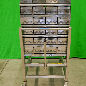 Edelstahl-Magazine/Kassetten für das Handling (Be- und Entladen) von Ampullen, Vials, etc.