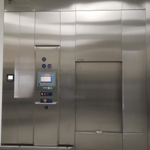 Gettinge GE 91413 ARC-2 pass-through autoclave